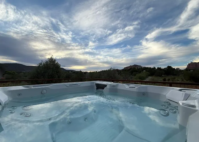 Rancho Rojo Sedona W Casita Hot Tub 3br 2.5ba Sleeps 6 Holiday home Oak Creek