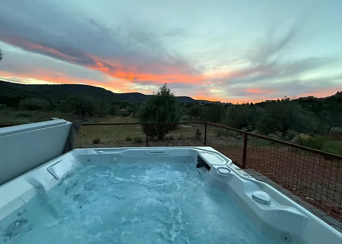 Holiday home Rancho Rojo Sedona W Casita Hot Tub 3br 2.5ba Sleeps 6 Oak Creek